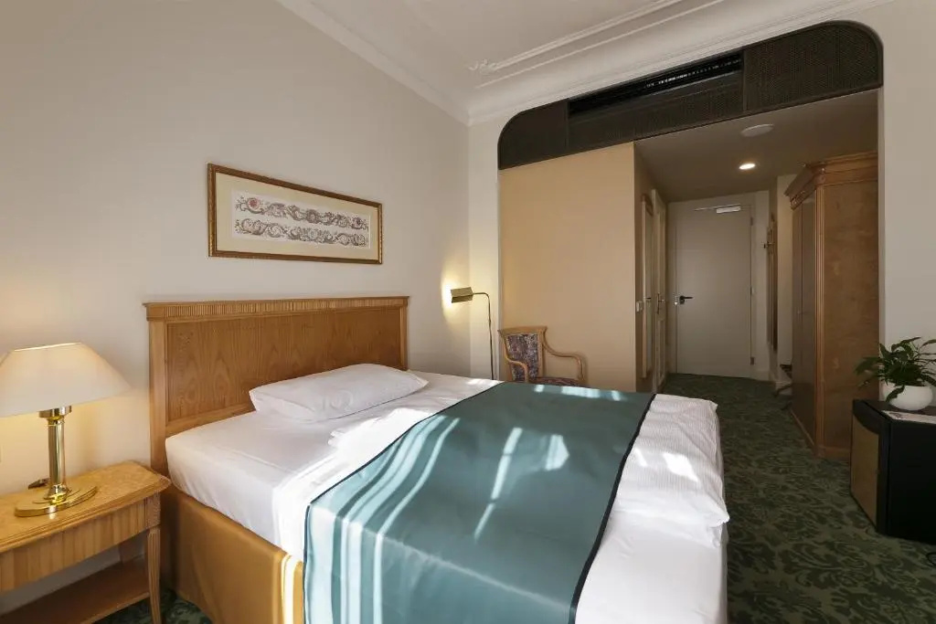 Grandhotel AMBASSADOR National House - Chambres
