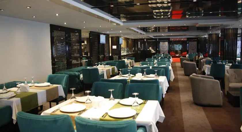 Food & Beverage