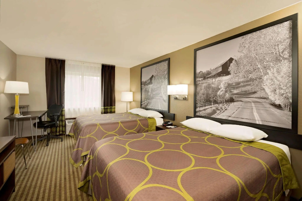 Standard Quadruple room