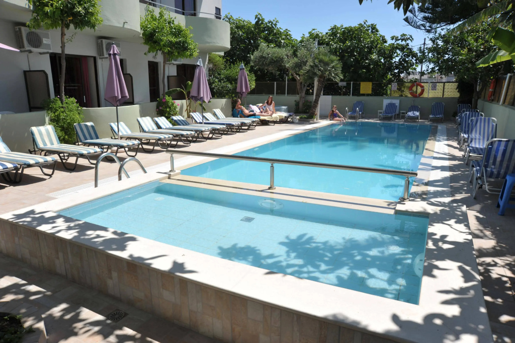 Hotel photo 11