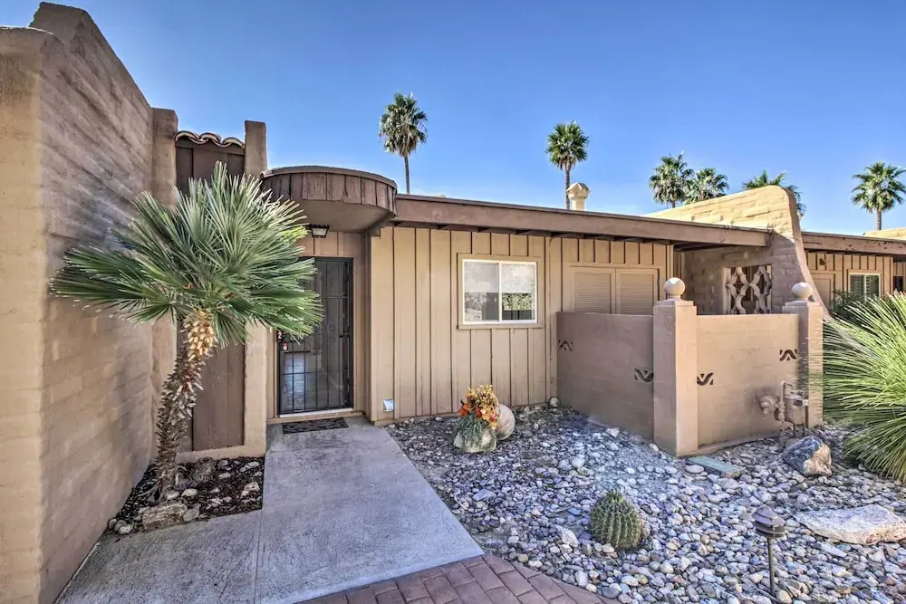 Near Golf: Mtn-view Studio in Tucson!