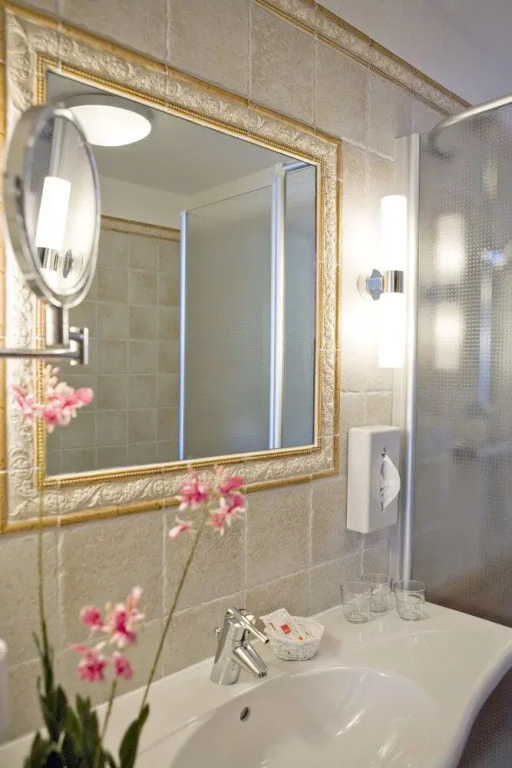 Hotel photo 30