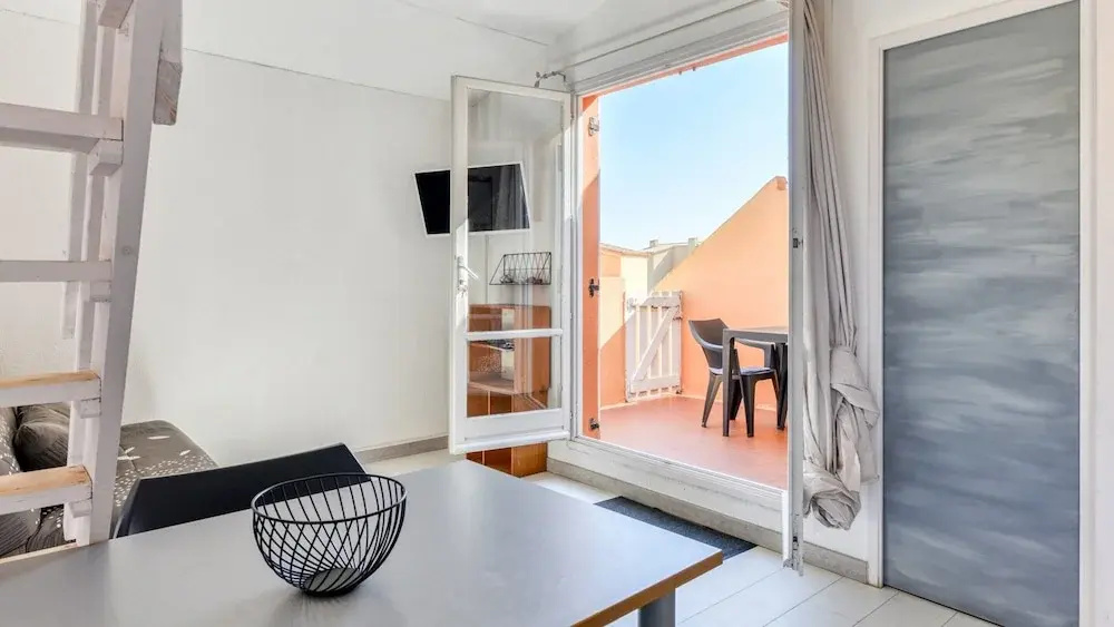 Voir la photo 4 — Modern Stay by the Beach