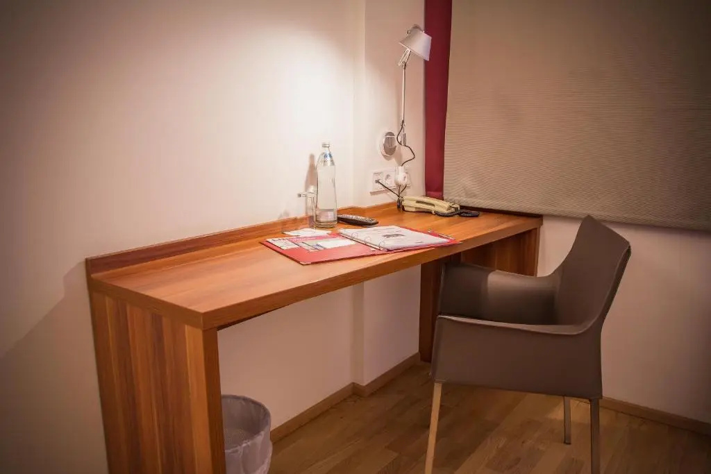 Hotel Schwarzer Bär - Chambres