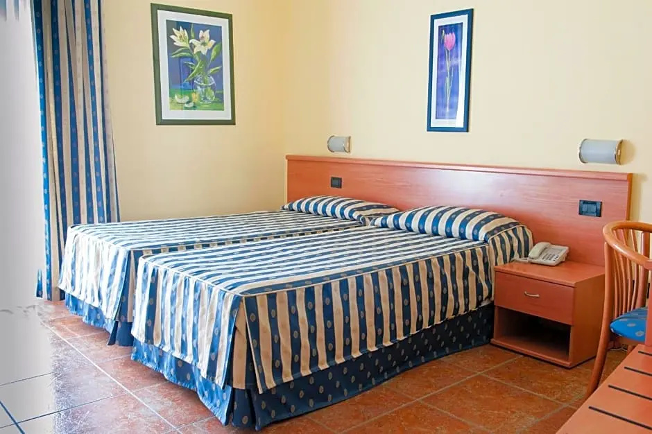 Hotel Blue Ribbon - Chambres