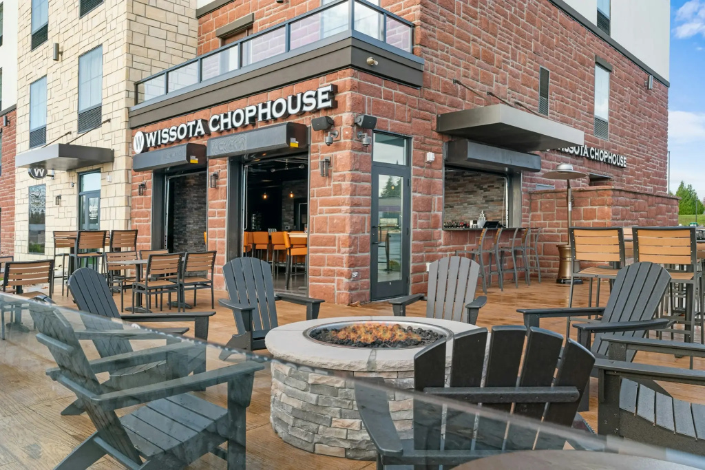 Cobblestone Hotel & Suites - Lynden