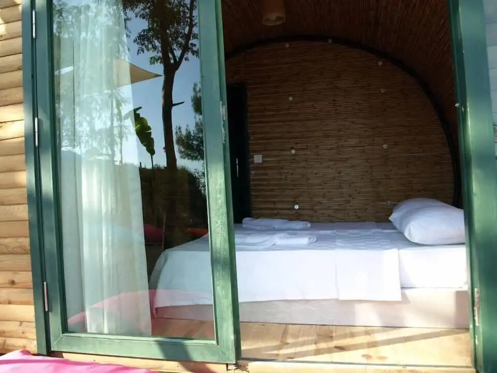 Basic Double room (full double bed)
