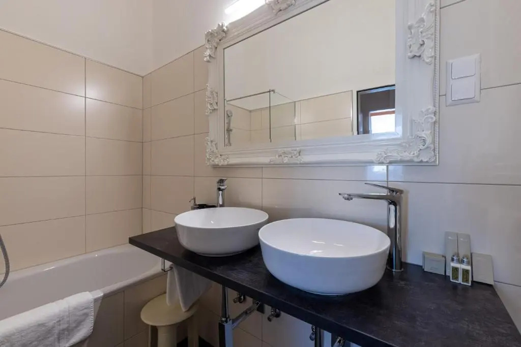 Boutique Hotel Goldenes Lamm - Chambres