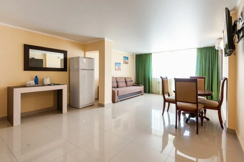 Standard Family room