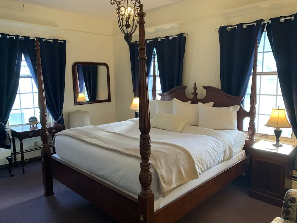 Executive room