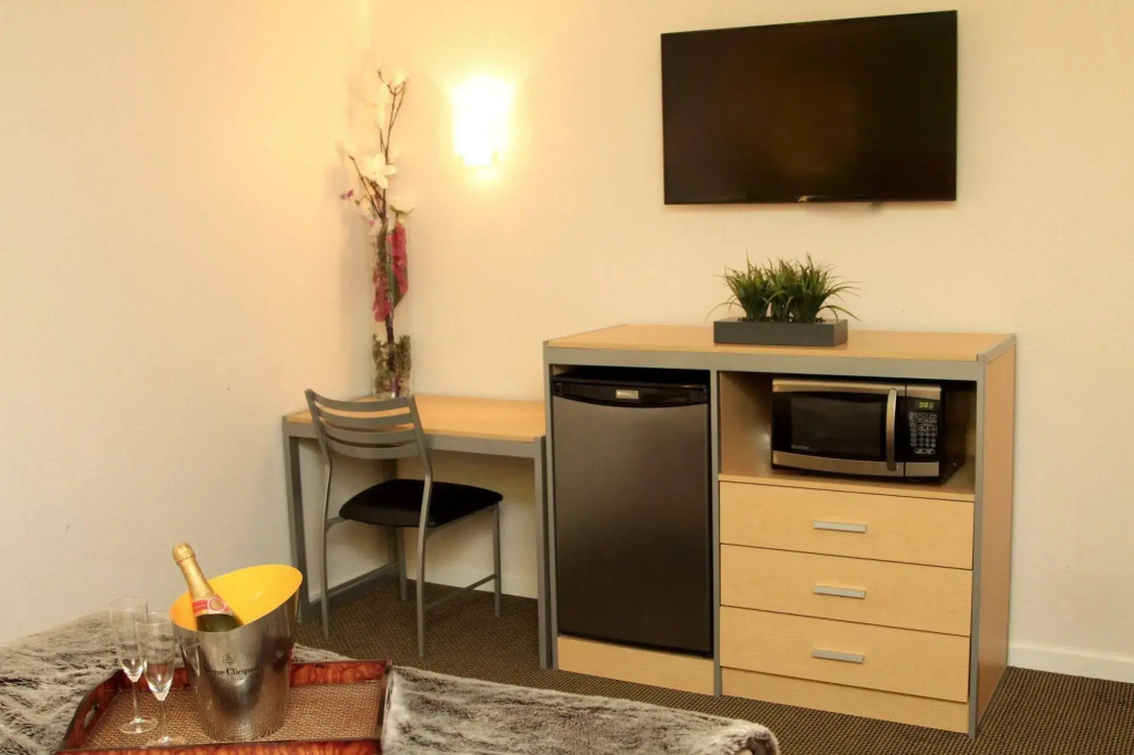 Hotel photo 12