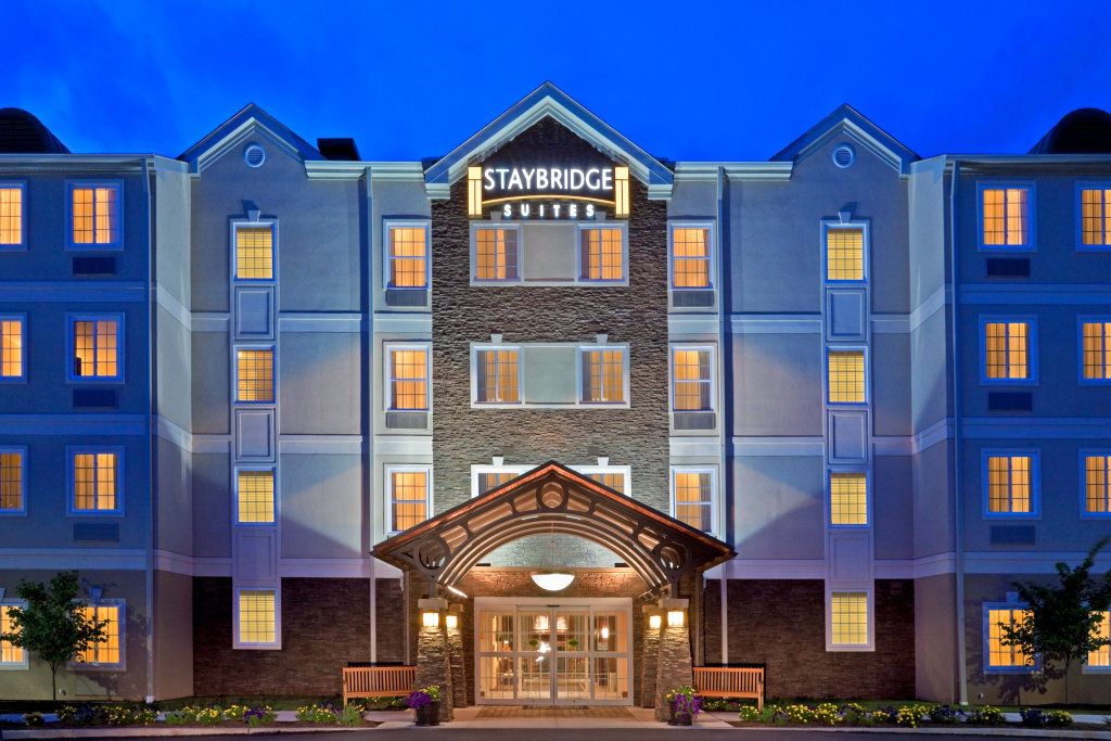 Staybridge Suites Philadelphia Valley Forge 422 by IHG