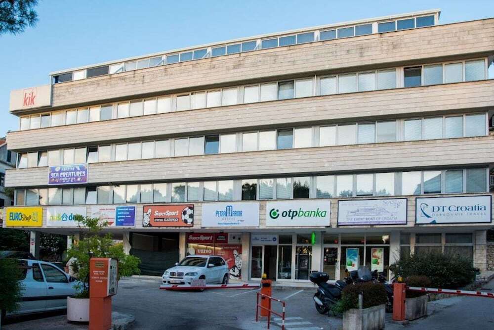 Hostel Petra Marina by null