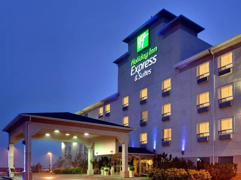 Holiday Inn Hotel & Suites Edmonton Airport & Conference Ctr by IHG - Chambres