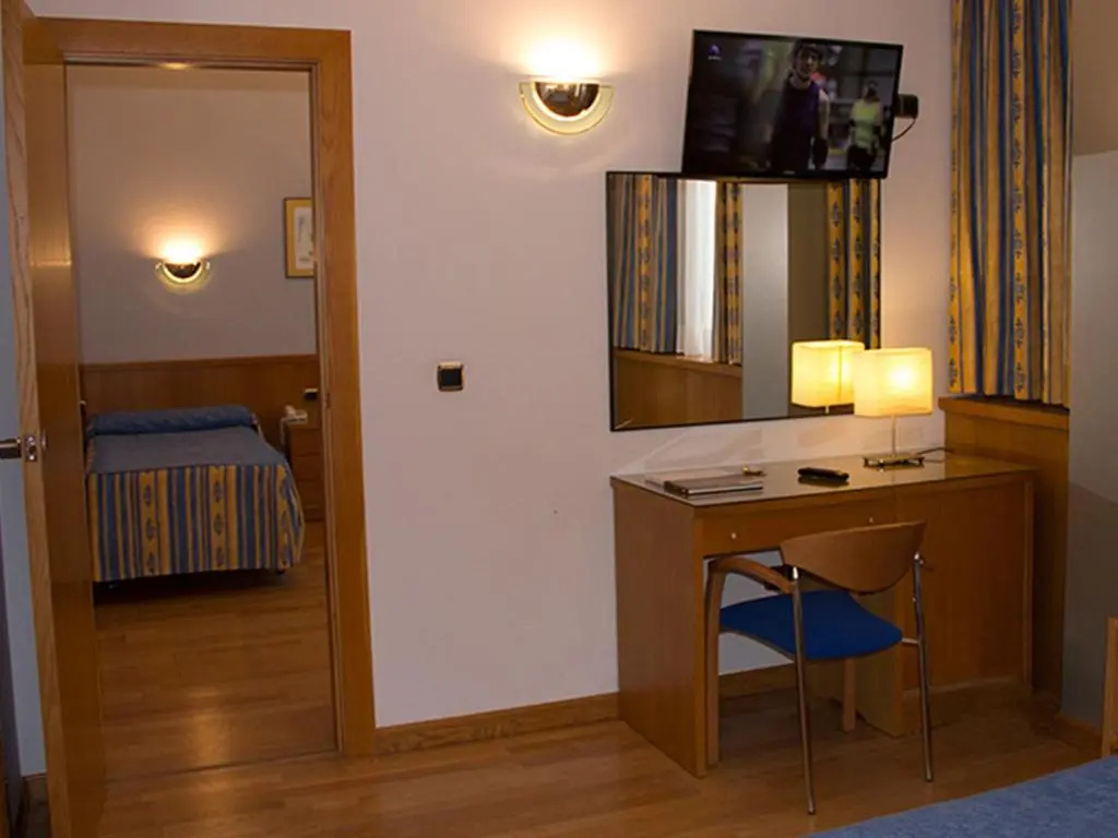 Encasa Hotel Almansa - Chambres