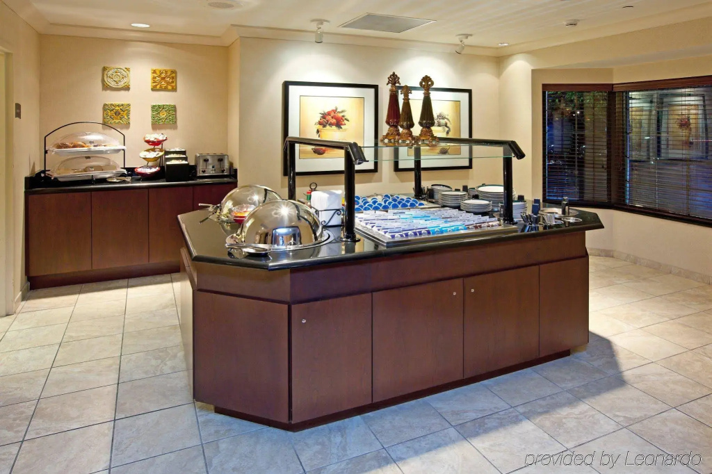 Staybridge Suites Indianapolis Downtown - Convention Center by IHG - Général