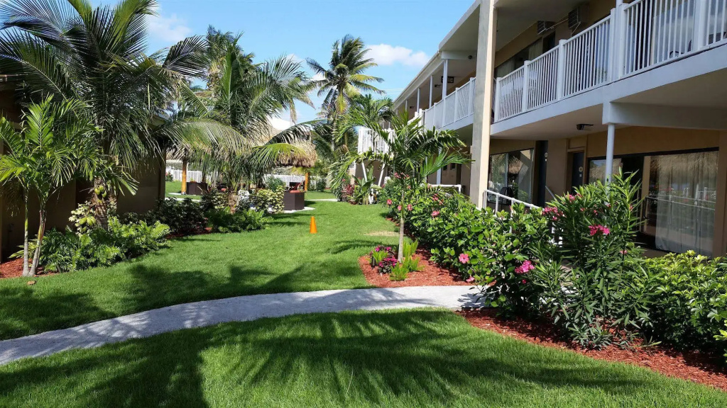 Oceans Beach Resort