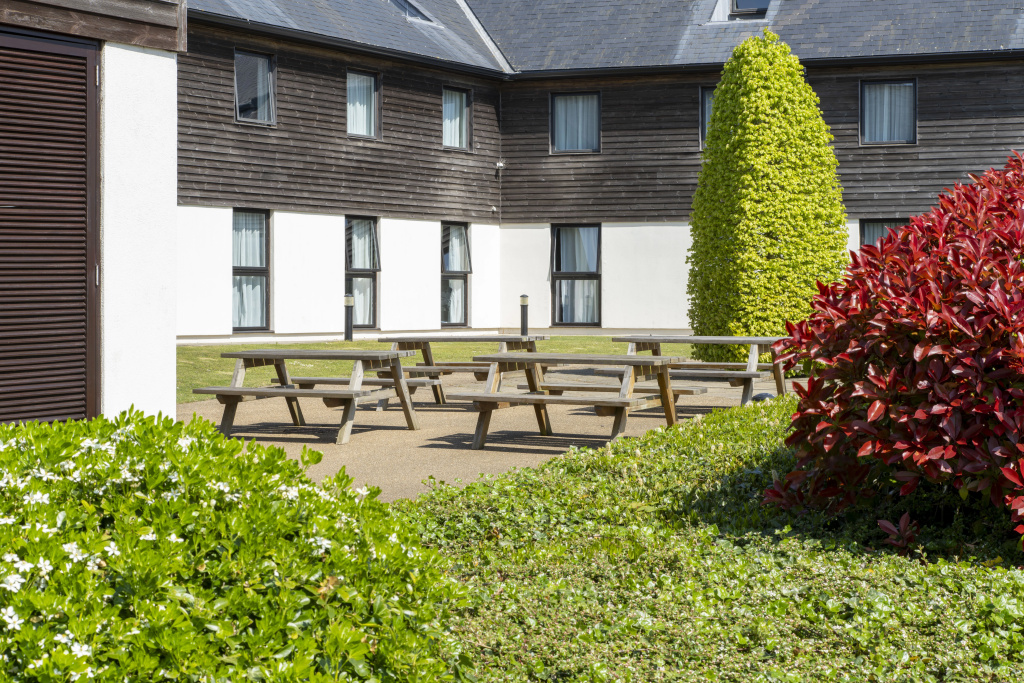 Holiday Inn Express London-Epsom Downs by IHG