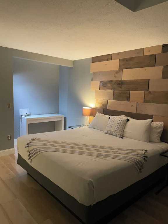 3 Bedrooms Family Basement Suite