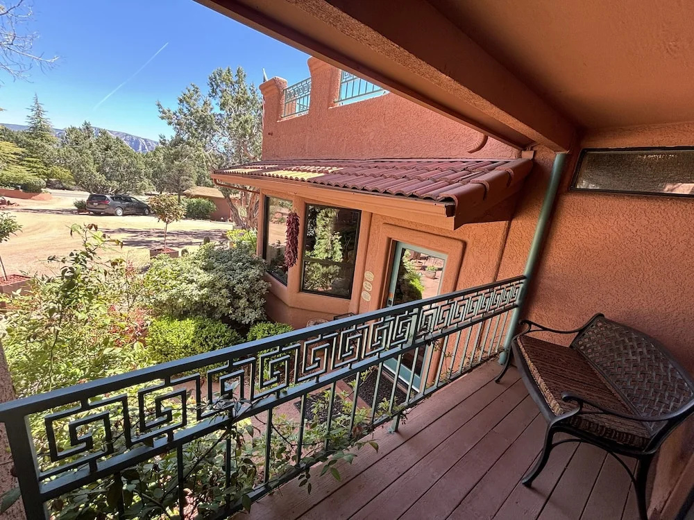 Balcony & Terrace