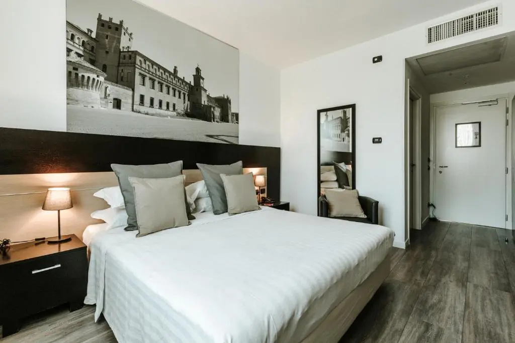 Hotel Carpi - Chambres