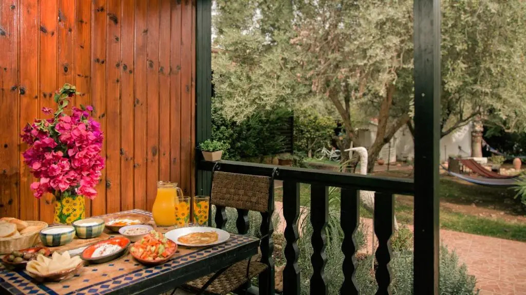 Lavender Villa In The Mountains