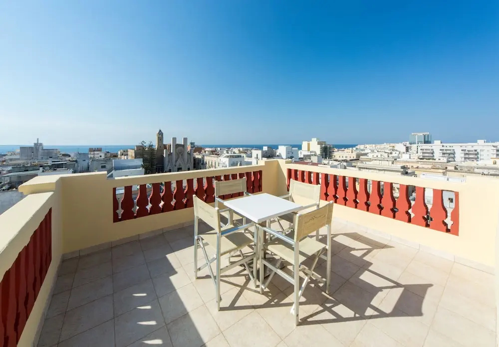 2 Bedrooms Suite with sea view