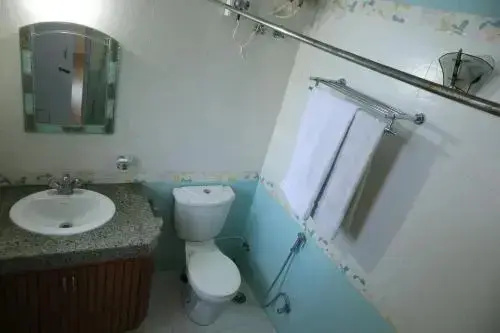 Hotel Whitemushroom Kasauli - Général