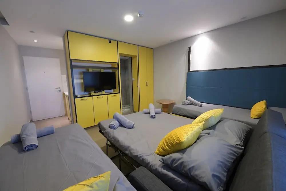 Economy room