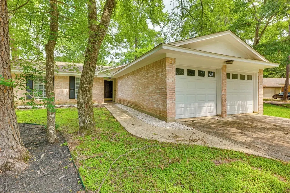 Pet-friendly Spring Home w/ Private Pool & Hot Tub