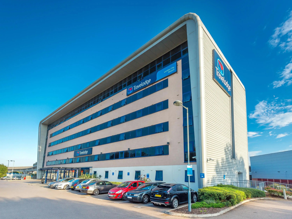 Travelodge London City Airport — фото