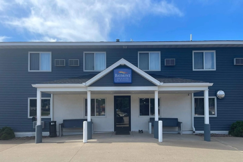 Super 8 by Wyndham Platteville