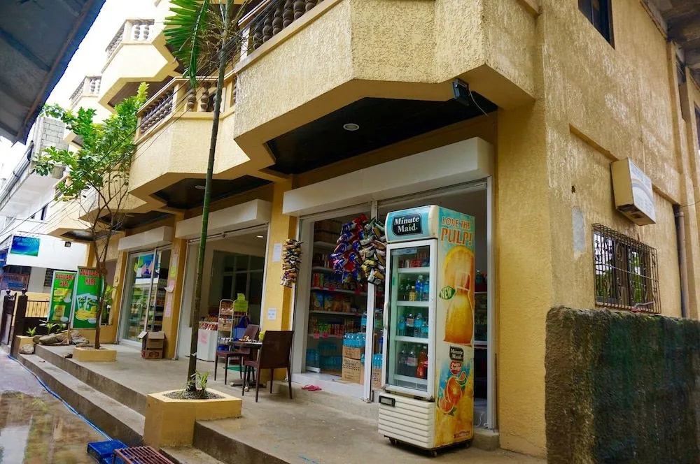 AV Seven Resort