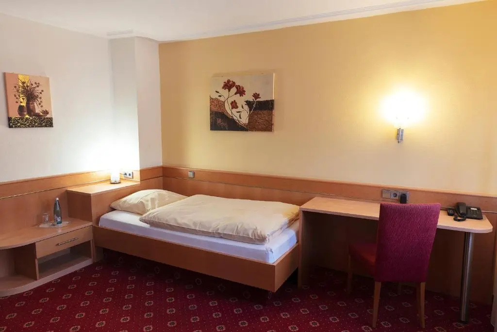 Hotel Restaurant Zum Hirschen - Chambres