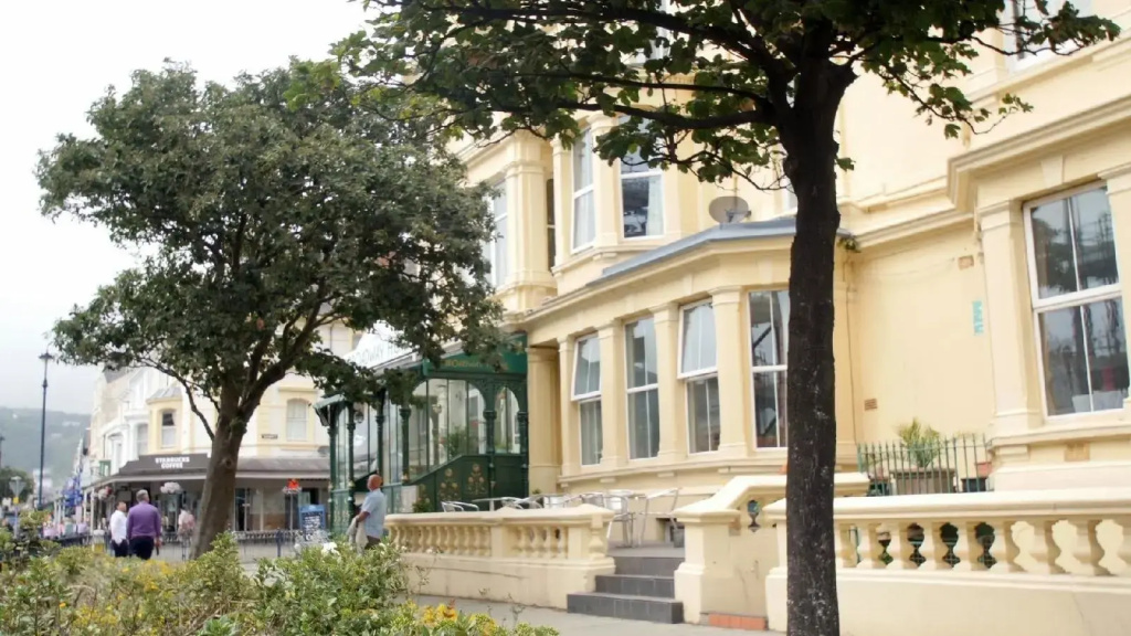 The Broadway Hotel - Général