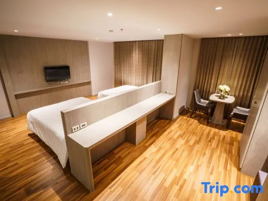 New Season Square Hotel - Chambres