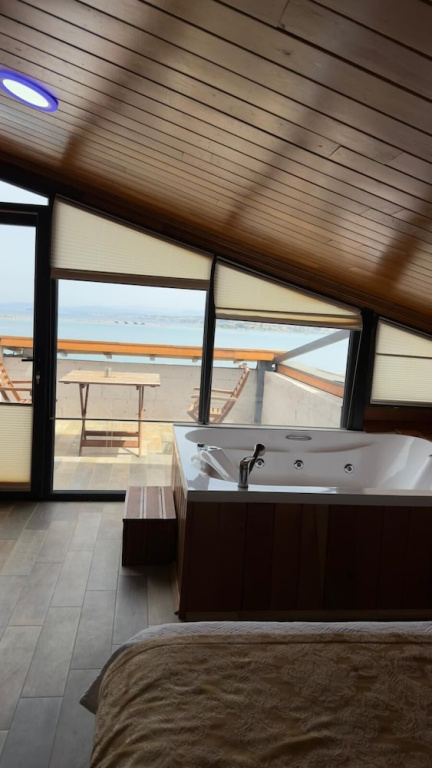 Standard Double room with view (full double bed)