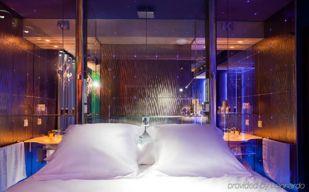 Seven Hotel Paris 36