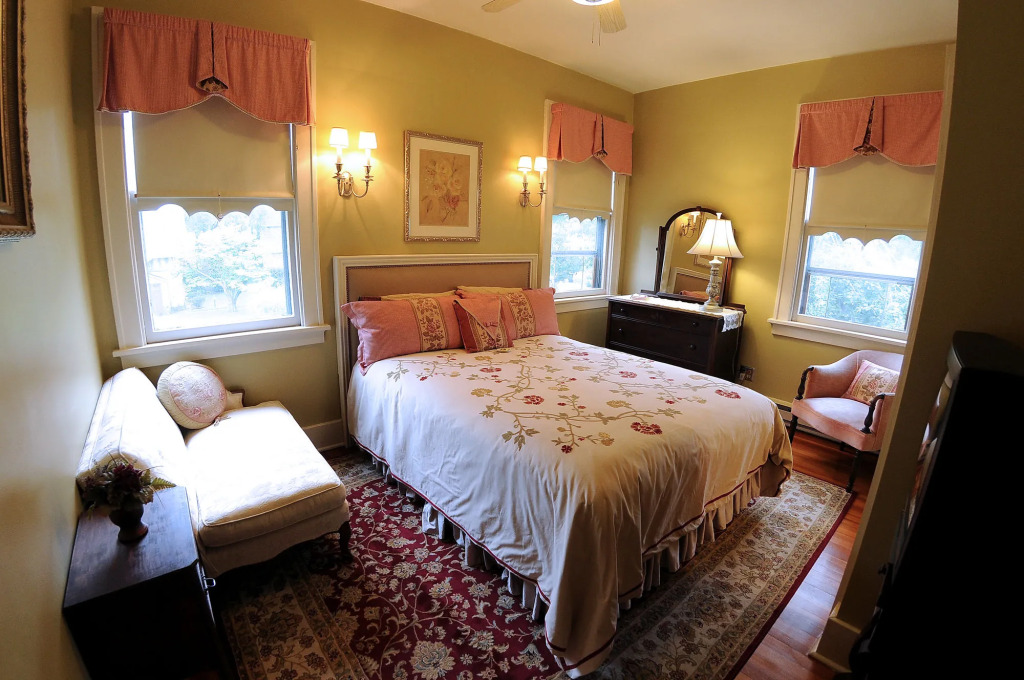 The Oliver Inn Bed & Breakfast by null