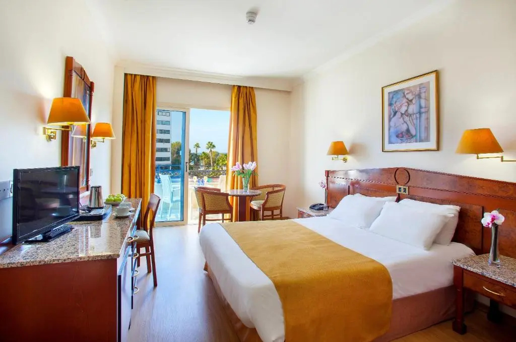 Kapetanios Limassol Hotel - Chambres