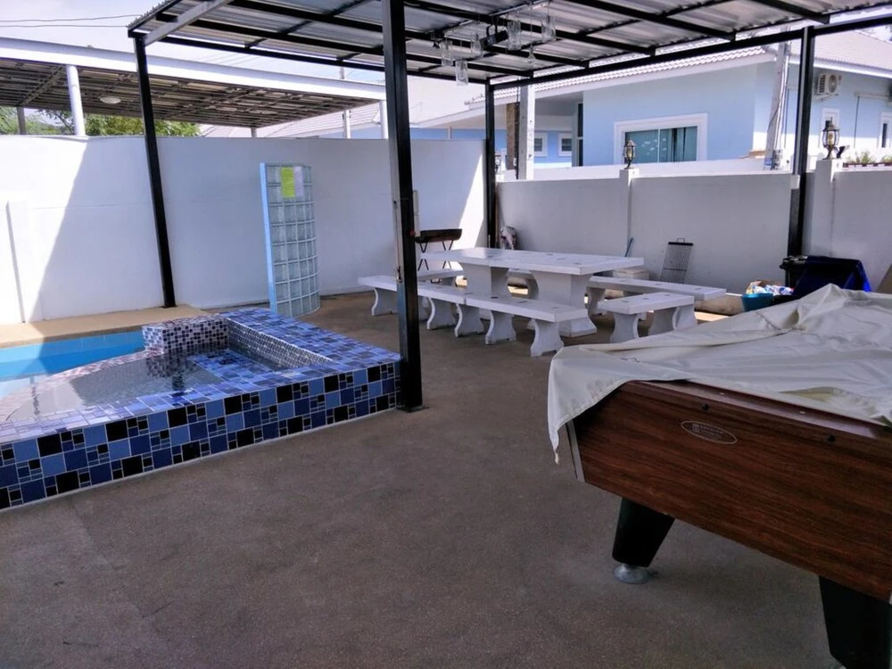 Ban Pak Hua Hin Pool Villa
