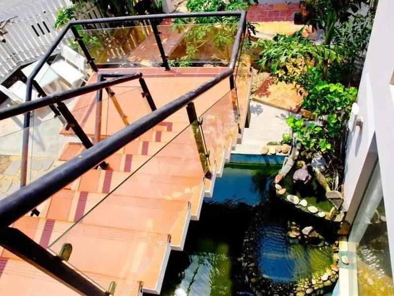 Balcony & Terrace