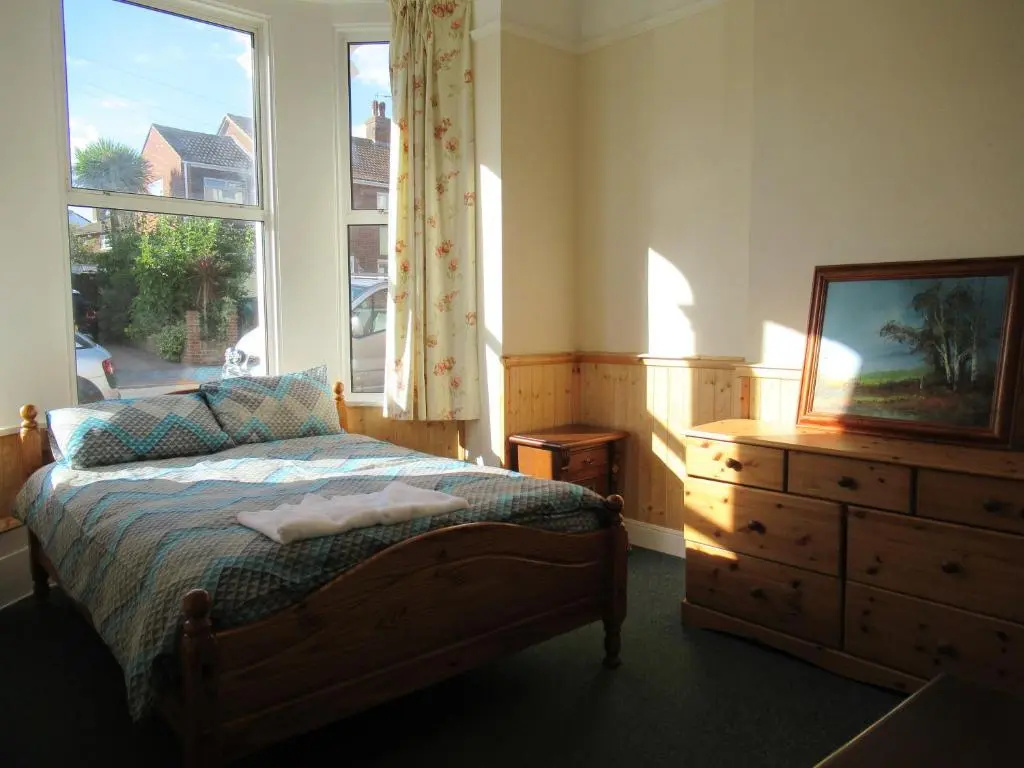 Standard Double room (full double bed)