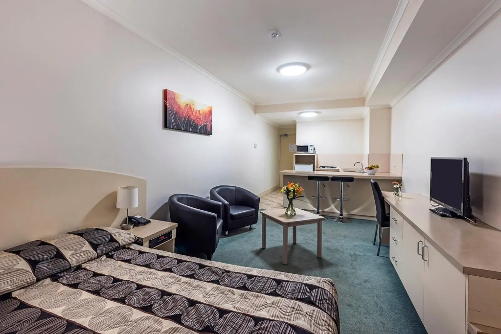 Standard Double Studio (full double bed)