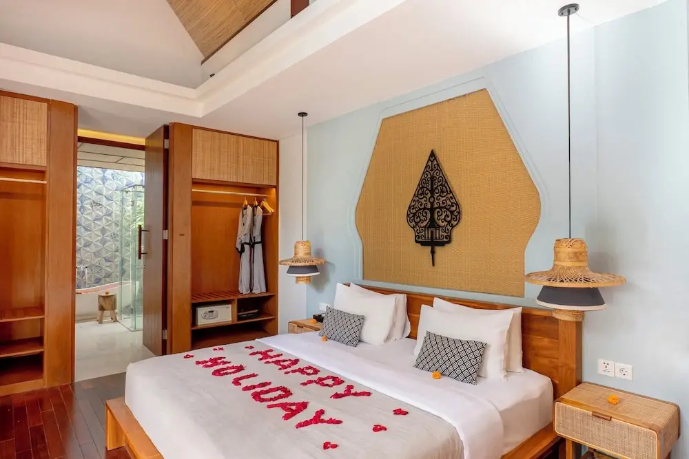 2 Bedrooms Grand Villa