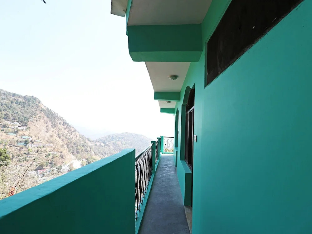 Balcony & Terrace