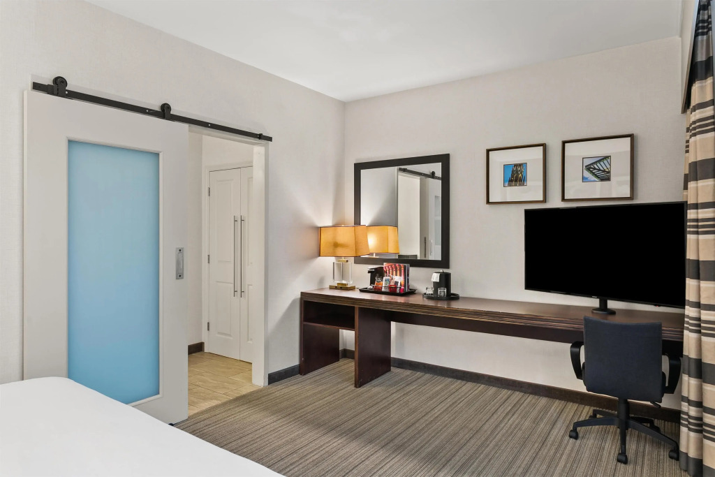 Sonesta Hotel Baltimore Inner Harbor — фото 4