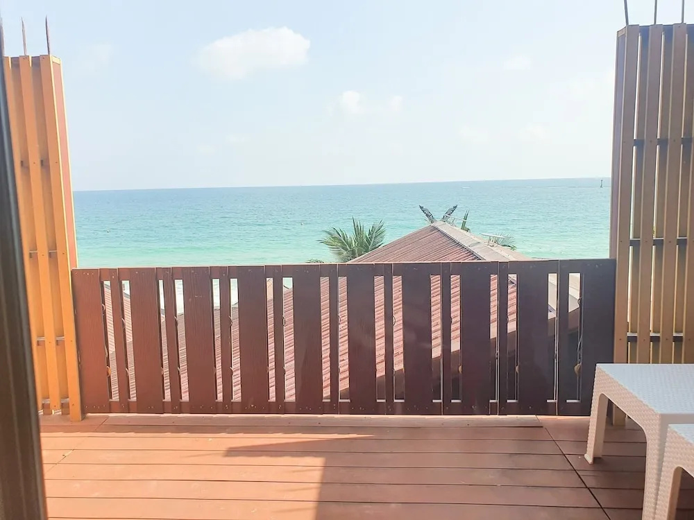 Standard Double room with balcony (full double bed)