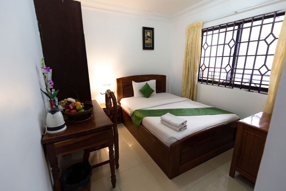 DE Hotel Phnom Penh by null