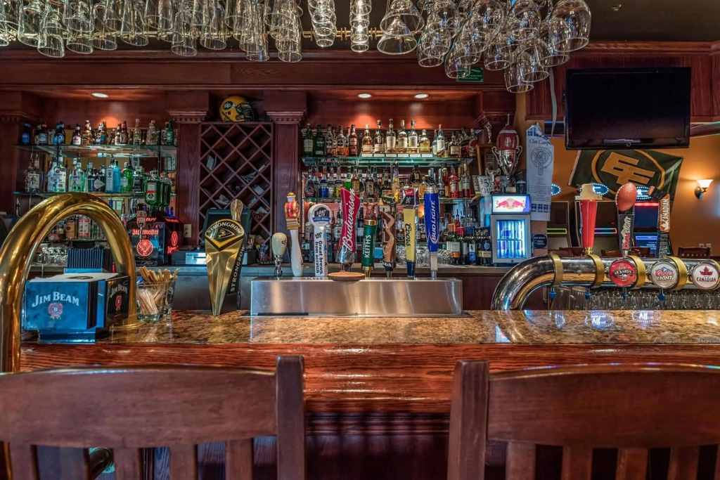 Four Points by Sheraton Edmonton South - фото 32